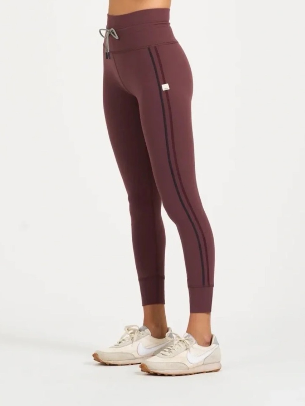 Vuori Daily Leggings Size Small purple High Waist drawstring